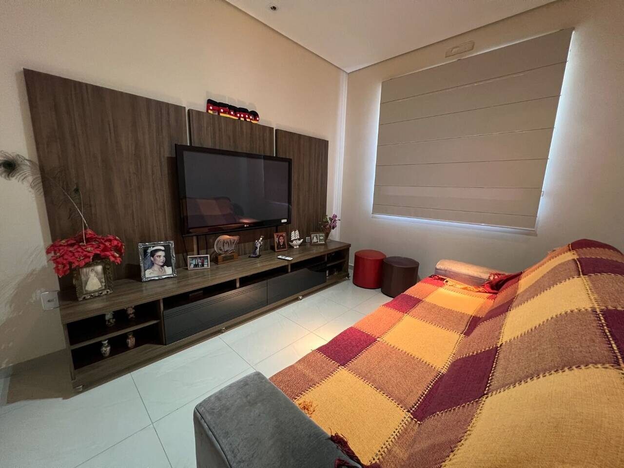 Sobrado com 3 dormitórios à venda, 300 m² por R$ 1.240.000,00 - Condomínio Via Réggio - Sorocaba/SP