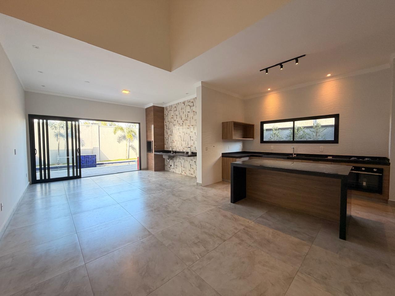 Casa de Luxo em Alphaville Nova Esplanada com Piscina Aquecida e Automação Inteligente