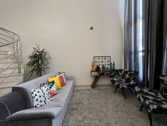 Sobrado com 3 dormitórios à venda, 300 m² por R$ 1.240.000,00 - Condomínio Via Réggio - Sorocaba/SP