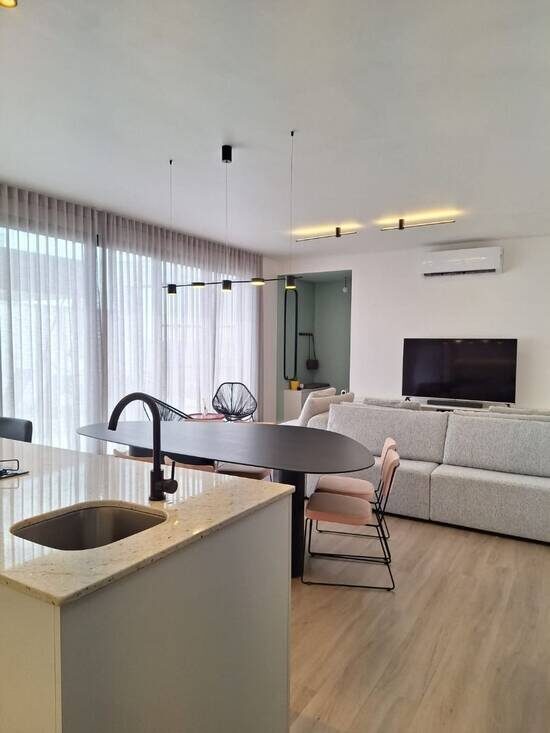 Casa com 3 quartos, 236 m², à venda por R$ 1.700.000 - Parque Três Meninos - Sorocaba/SP