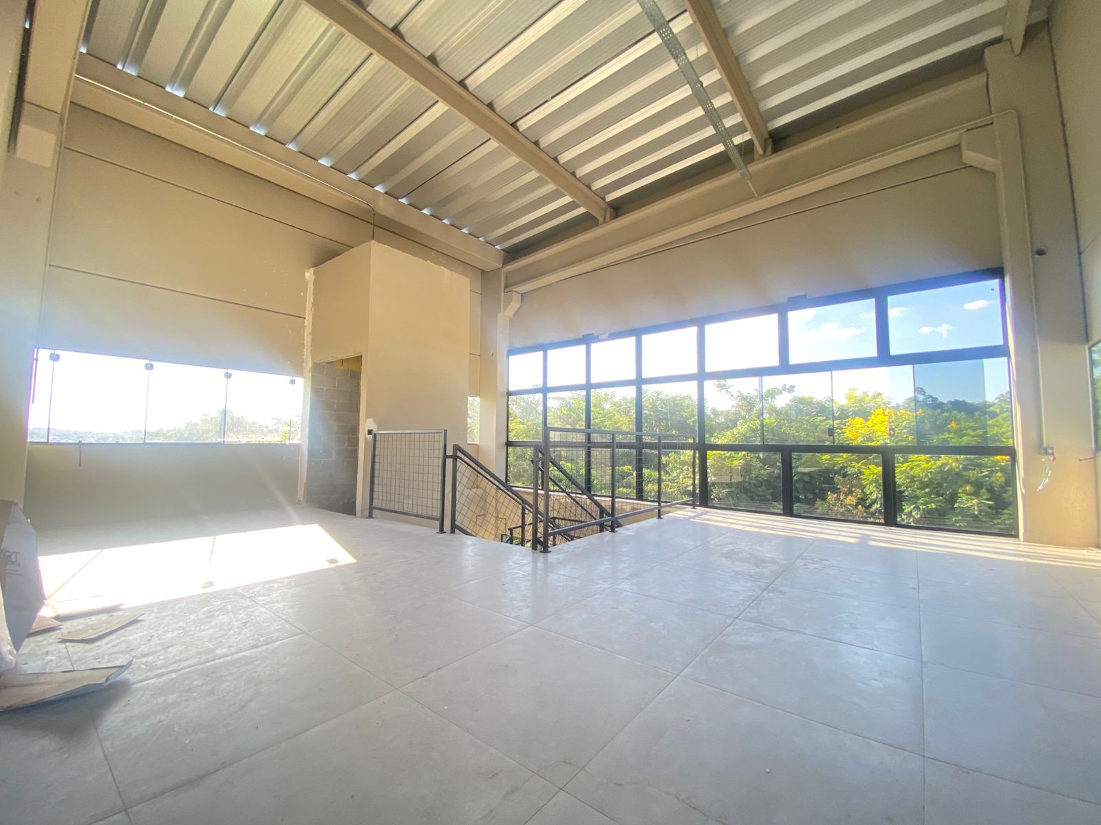 Galpão Comercial Premium no Alphaville Nova Esplanada