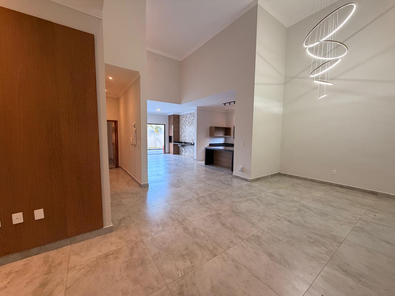 Casa de Luxo em Alphaville Nova Esplanada com Piscina Aquecida e Automação Inteligente