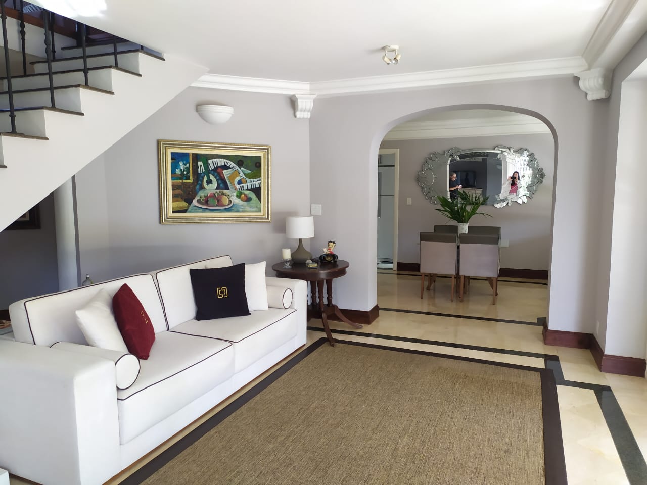 Casa no Lago Azul — jardim de inverno e piscina em condomínio de golfe