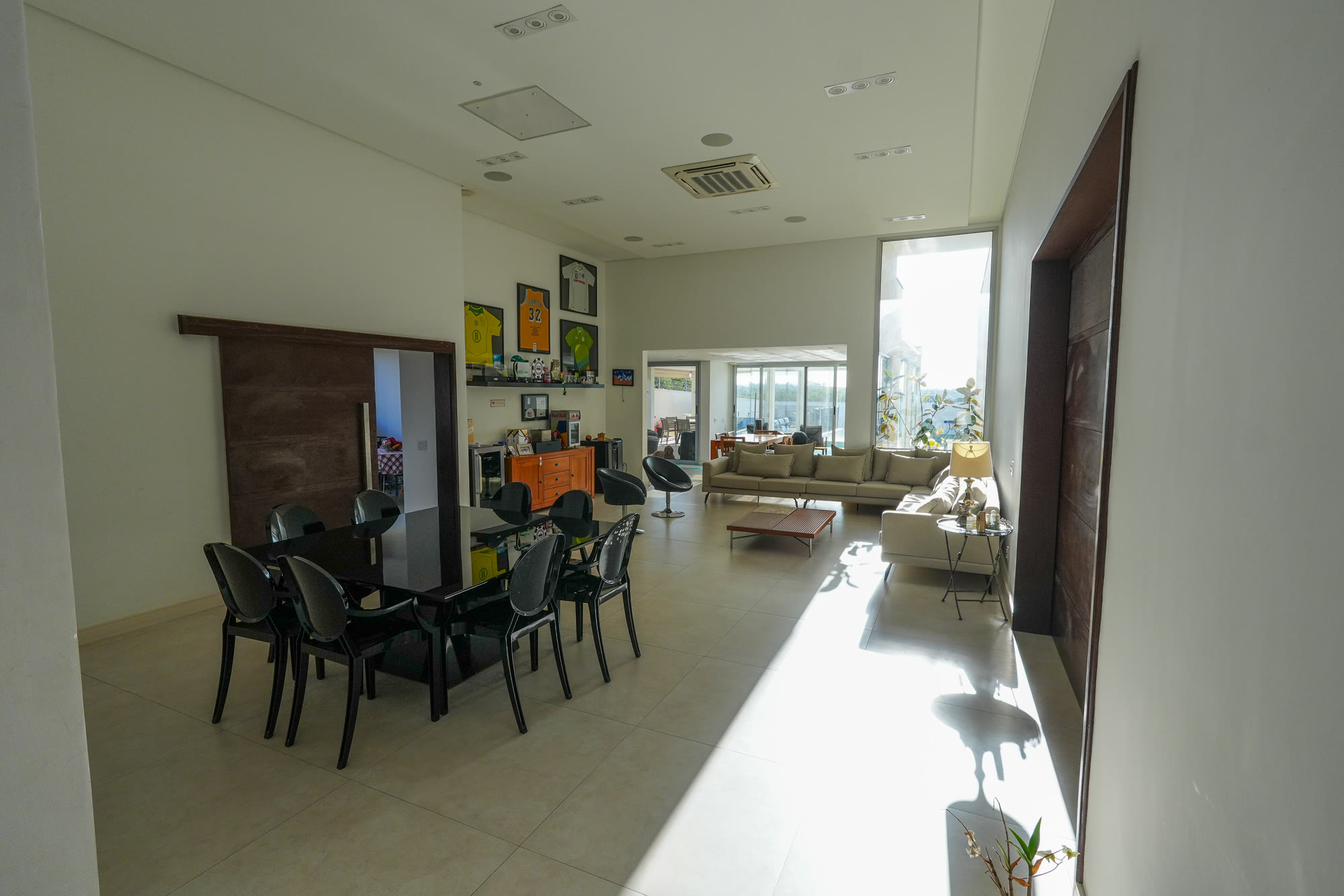 Casa térrea, 480 m², com duas piscinas e spa — Vila Toscana, Sorocaba