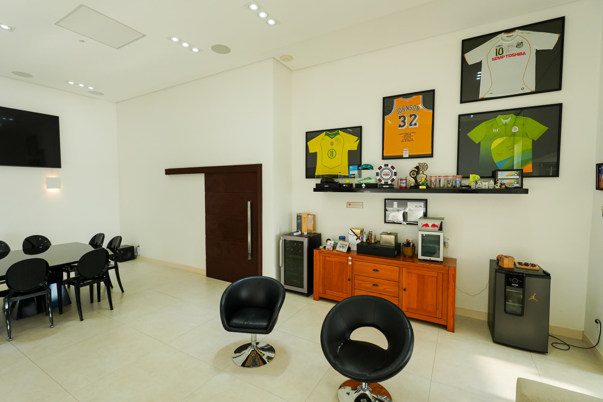 Casa térrea, 480 m², com duas piscinas e spa — Vila Toscana, Sorocaba
