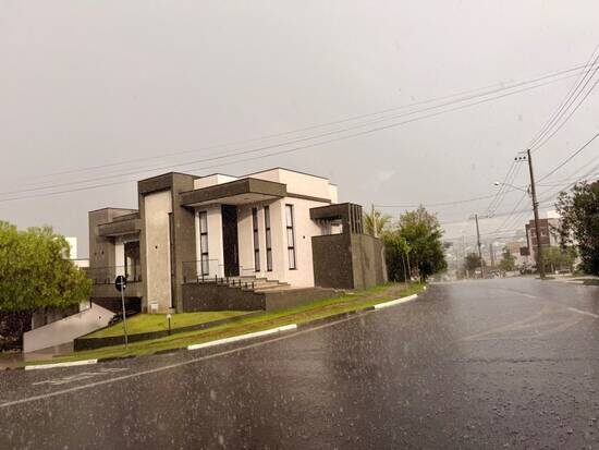 Casa com 4 quartos, 276 m², à venda por R$ 1.490.000 - Vossoroca - Votorantim/SP