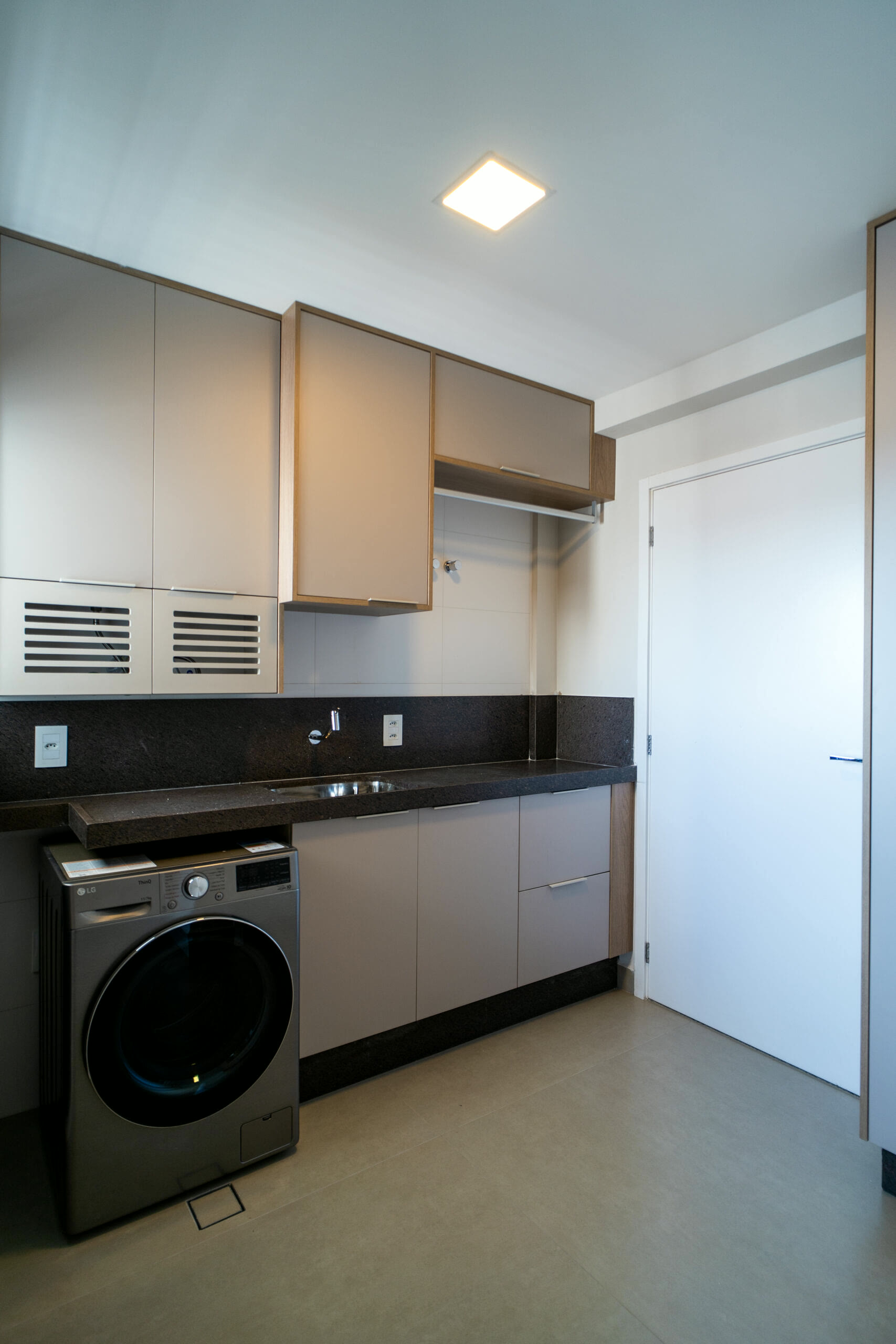 Apartamento Ícone Mobiliado e Vista