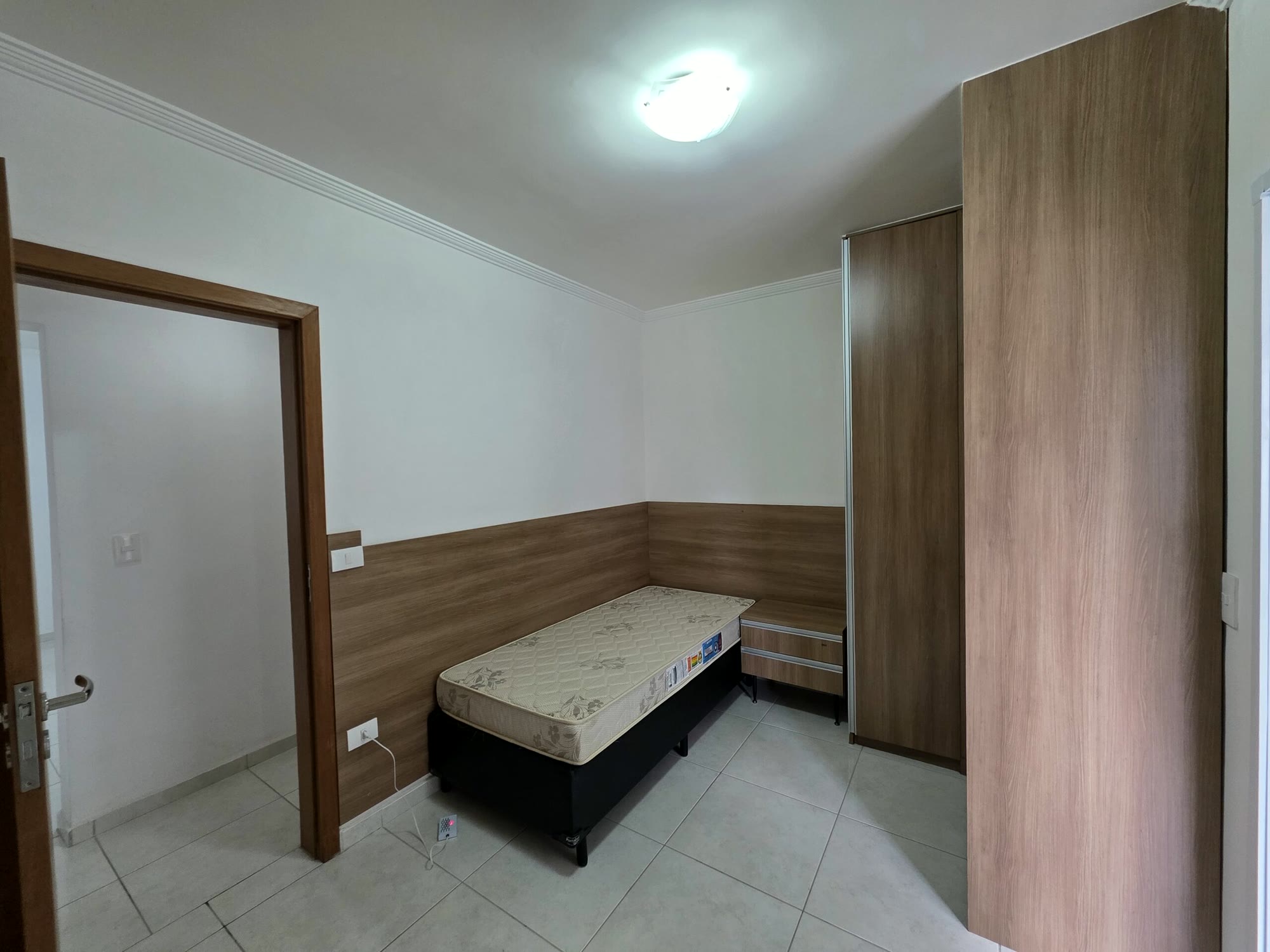 Apartamento Praia Grande — Ed. Eduardo Alciati, Apto 101