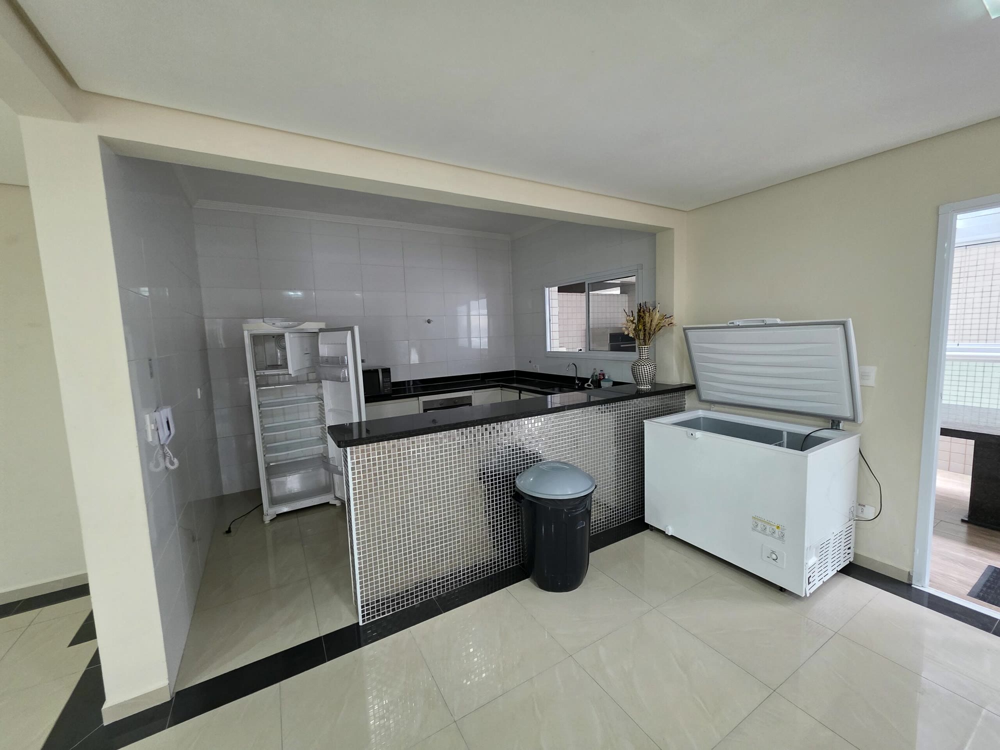 Apartamento Praia Grande — Ed. Eduardo Alciati, Apto 101