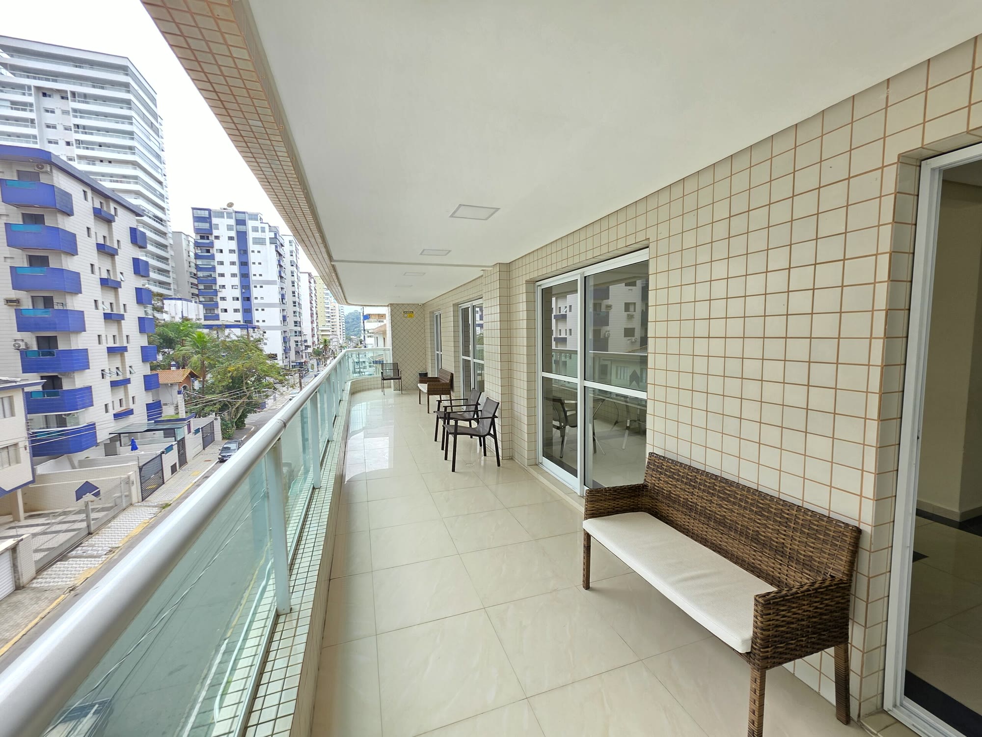 Apartamento Praia Grande — Ed. Eduardo Alciati, Apto 101