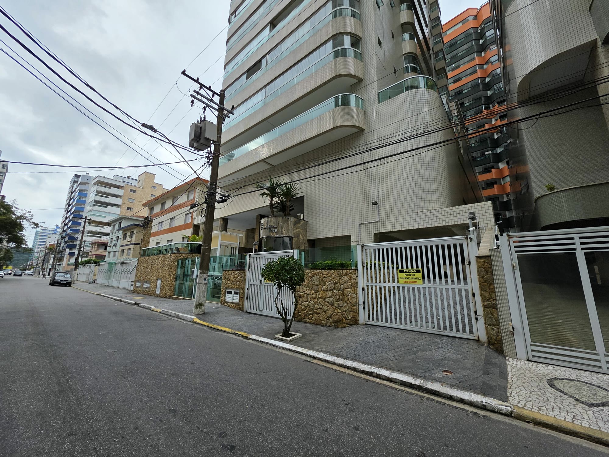 Apartamento Praia Grande — Ed. Eduardo Alciati, Apto 101