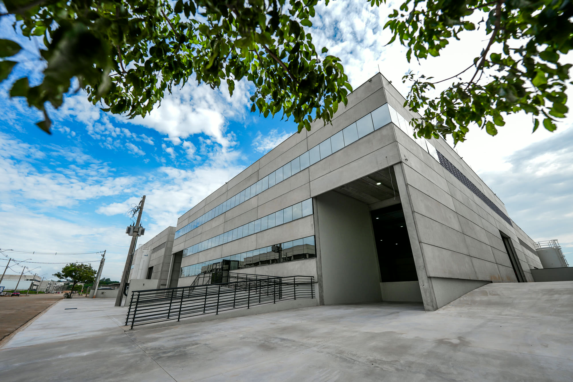 Galpão Empresarial Metropolitano — Quadra K Lote 11/12
