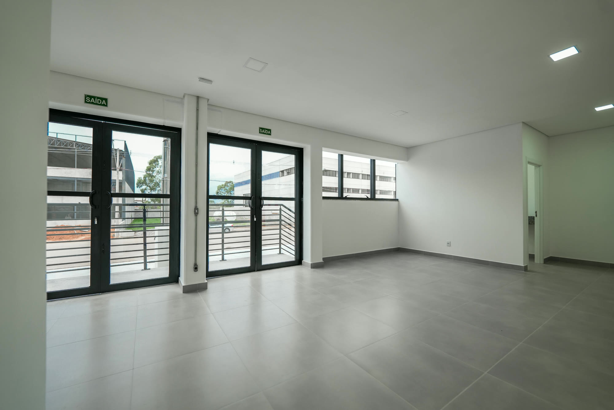 Galpão Empresarial Metropolitano — Quadra K Lote 11/12