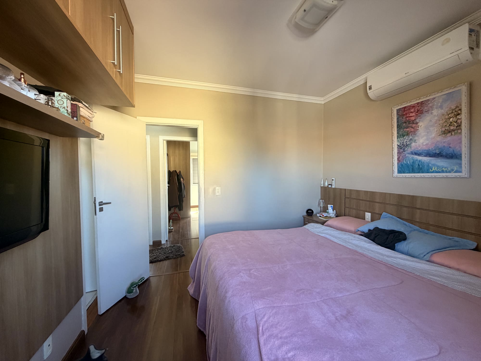 Casa Moderna Ampliada — Condomínio Reserva Olga — 194 m² · 4 Dormitórios (1 Suítes)