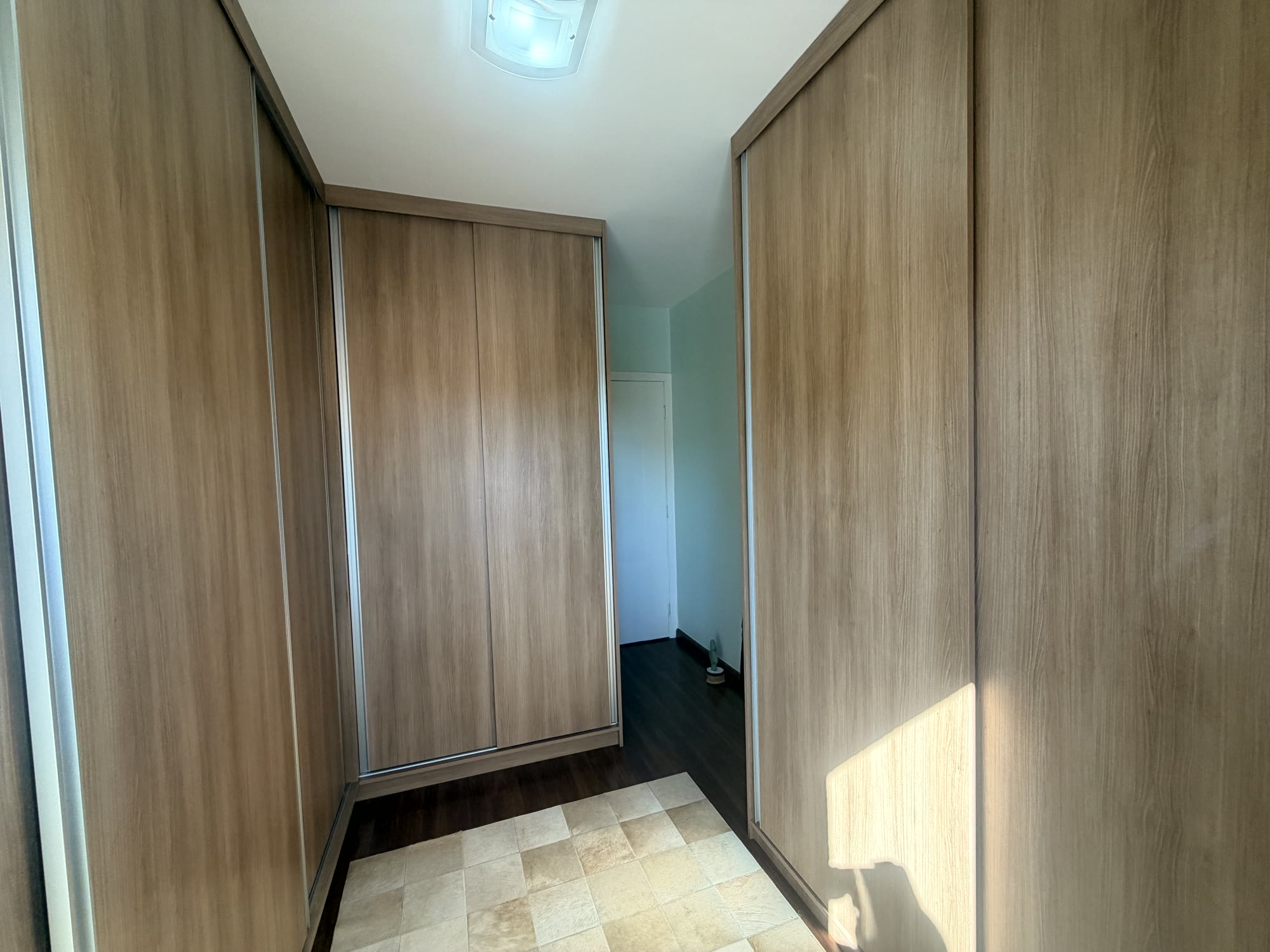 Casa Moderna Ampliada — Condomínio Reserva Olga — 194 m² · 4 Dormitórios (1 Suítes)