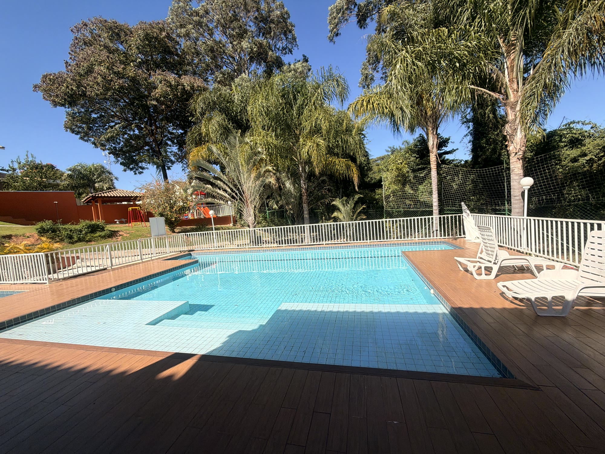Casa Moderna Ampliada — Condomínio Reserva Olga — 194 m² · 4 Dormitórios (1 Suítes)