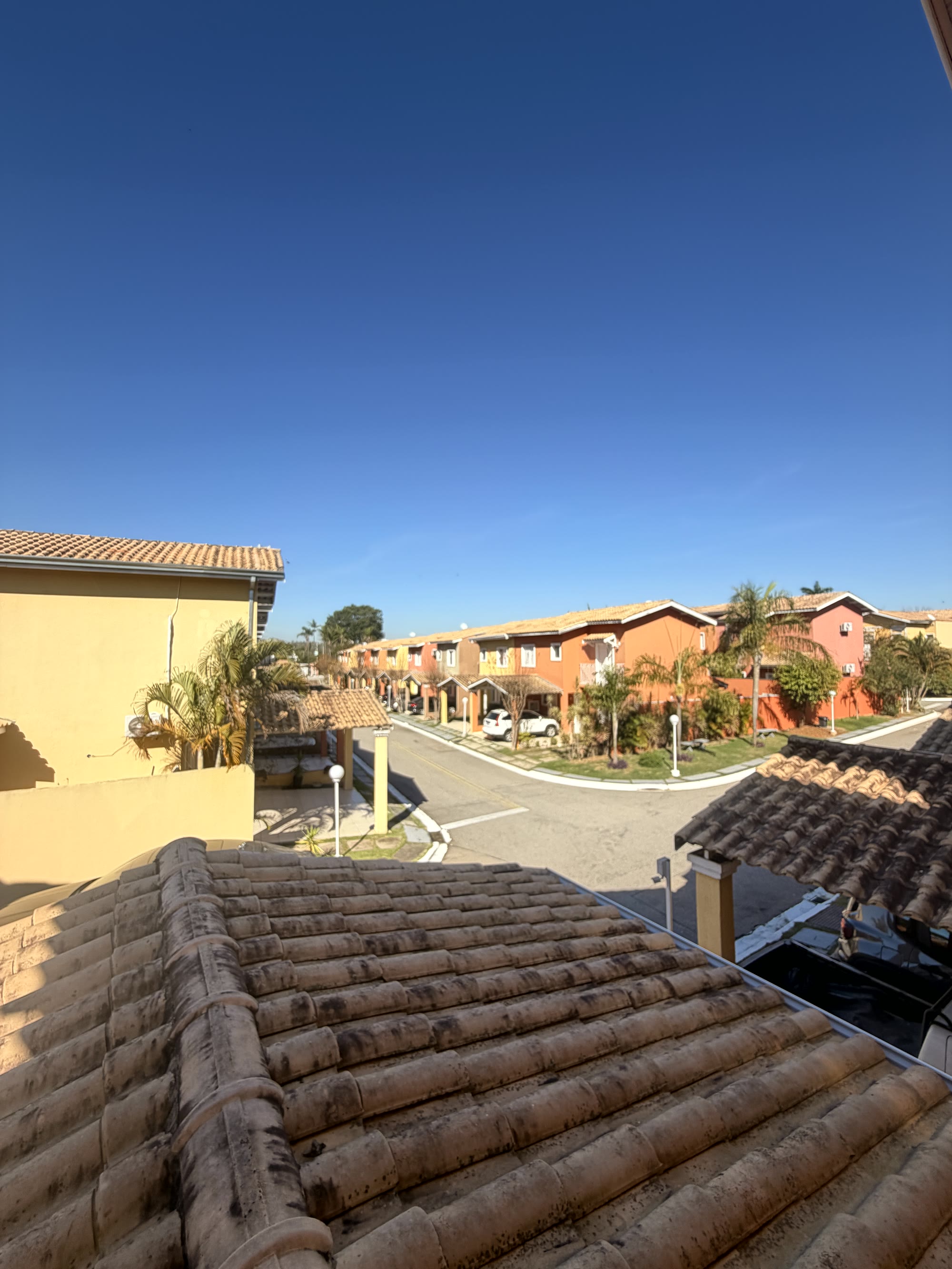 Casa Moderna Ampliada — Condomínio Reserva Olga — 194 m² · 4 Dormitórios (1 Suítes)
